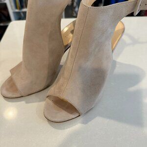 Women's Barneys New York Suede Heels, 7 Pale Pink Neutral